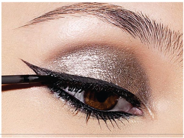 como-delinear-olhos-certinho