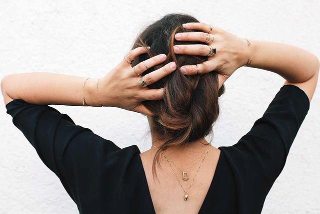 colares ao contrário